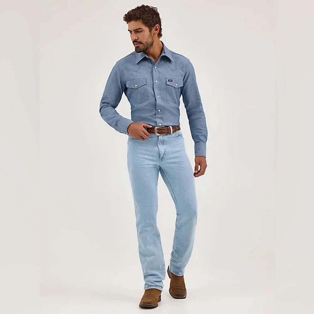Wrangler Men’s Light Blue Cowboy Cut Slim Fit Western Denim Jeans